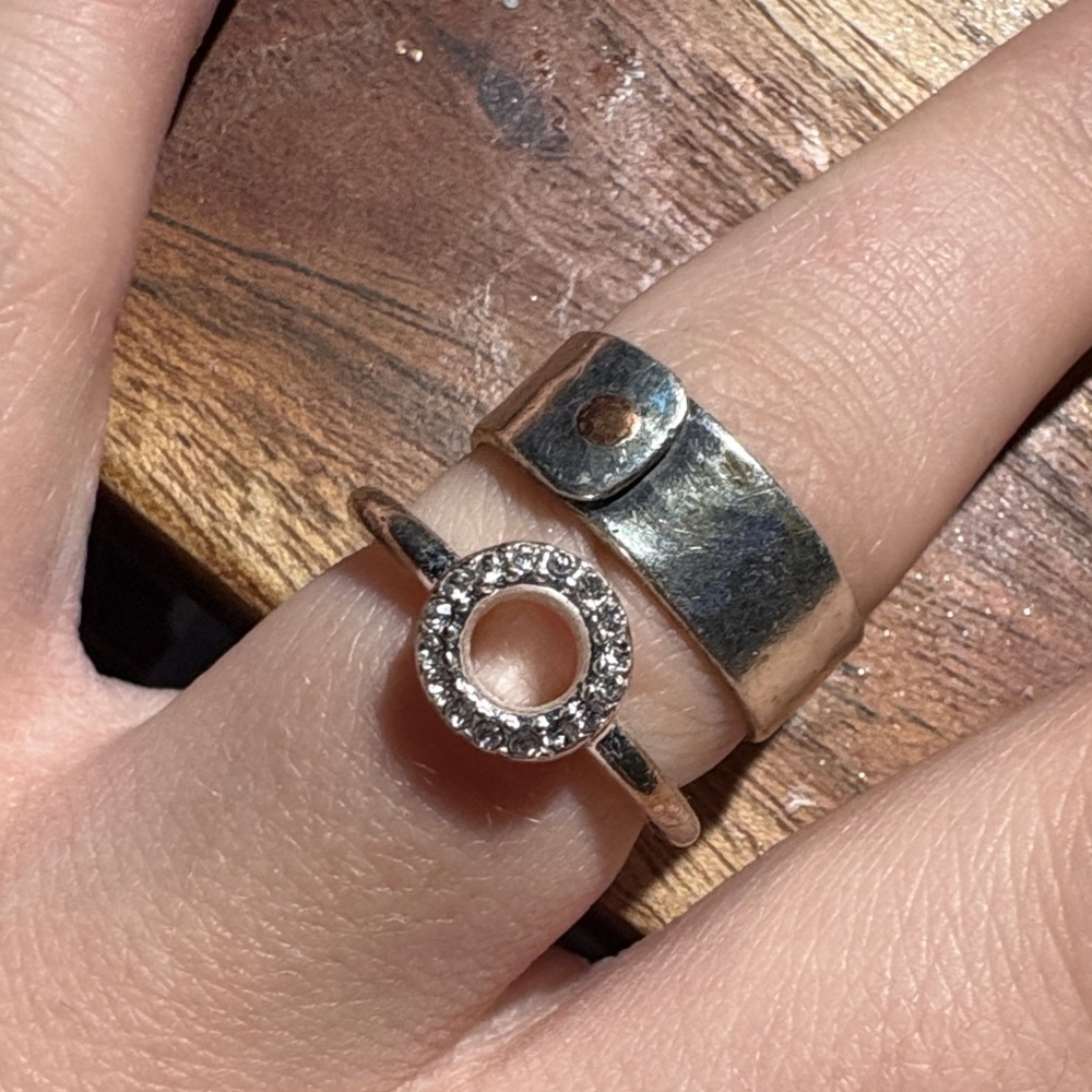 Elegant Silver Circle Ring